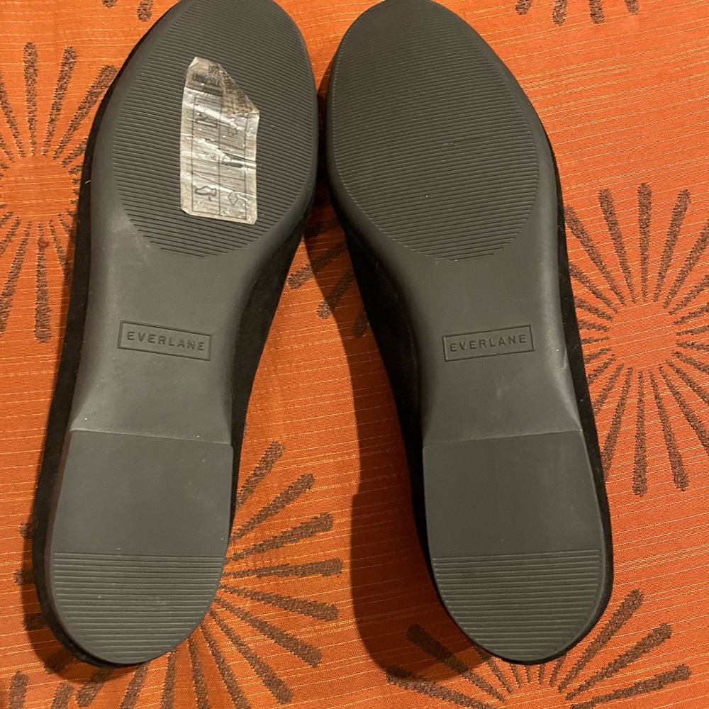Everlane Women's Day Glove Black Suede Flats 7.5 - like new - Picture 2 of 5